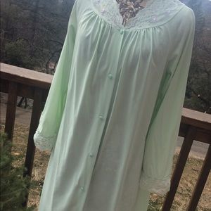 Vintage Shadowline Green Nylon  Lingerie Robe M-L